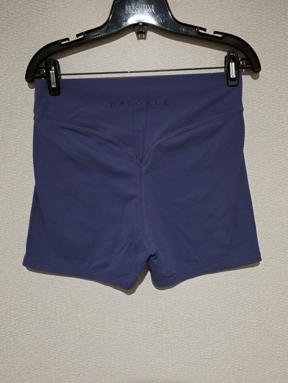 Balance Athletica Vitality Shorts Blue Large - Picture 2 of 3